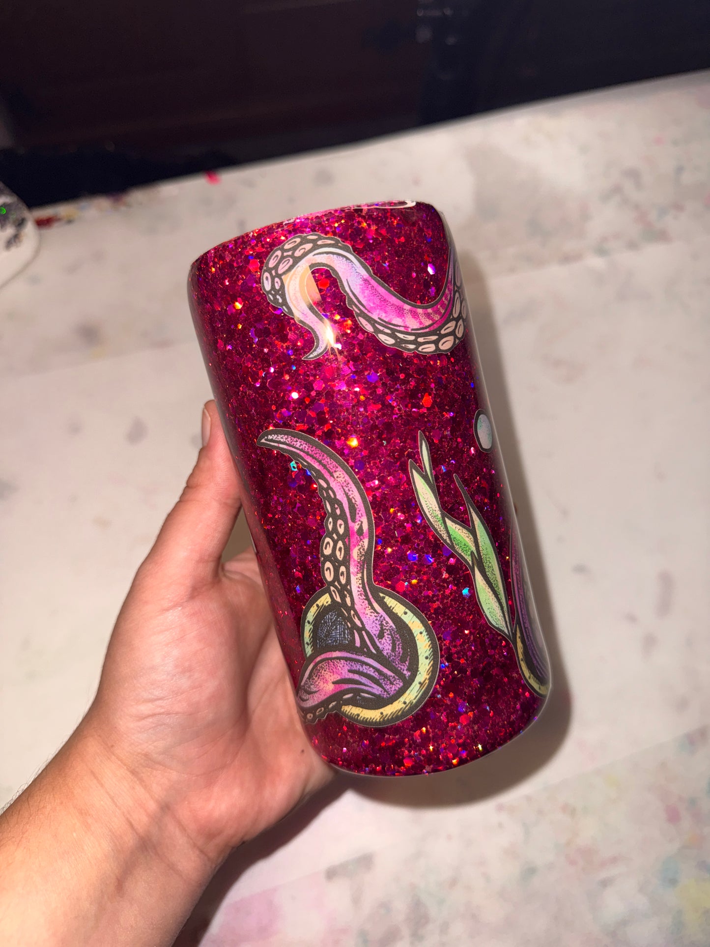 Krakens Kiss -12oz Douzie- tumbler and can koozie