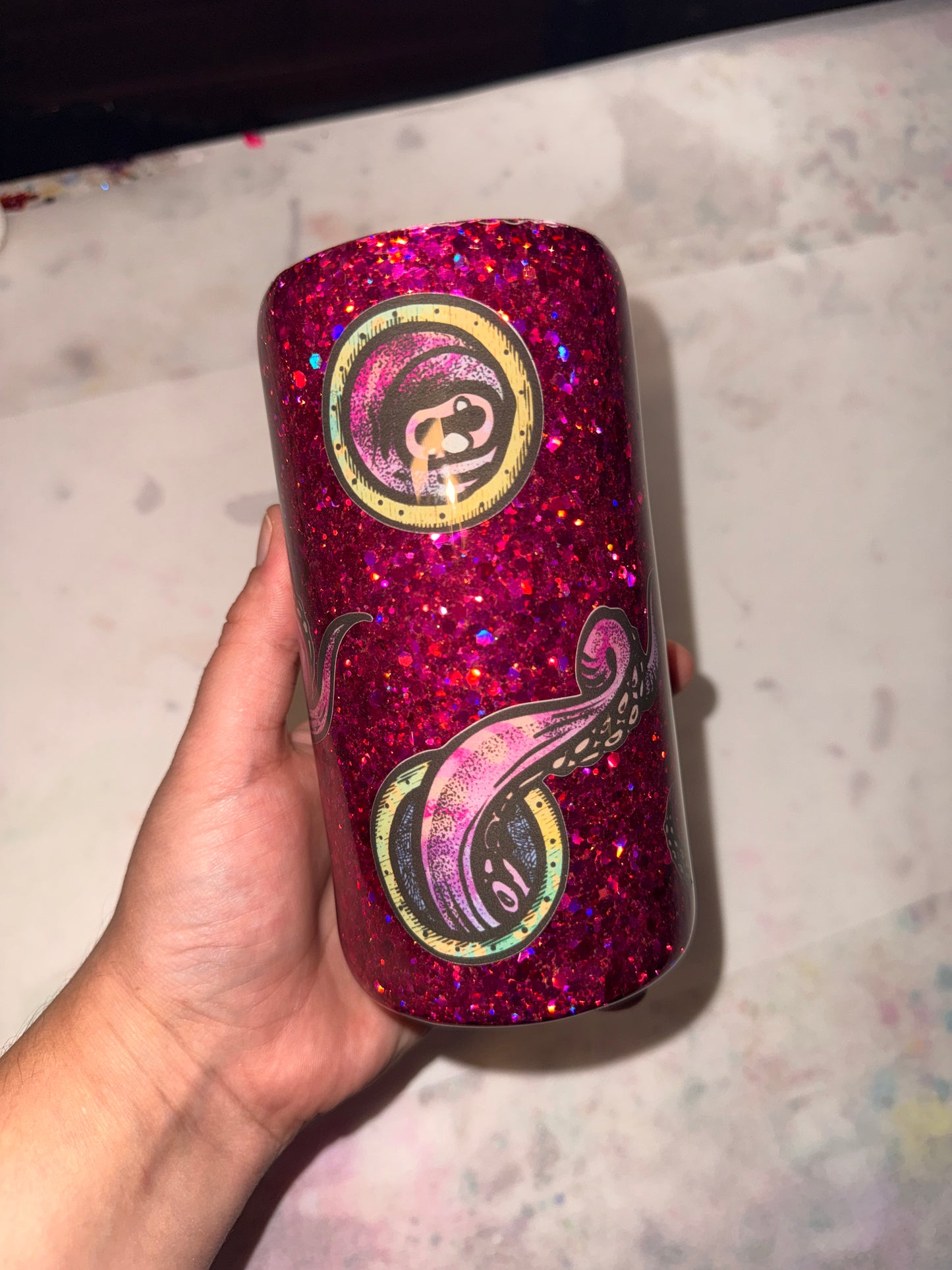 Krakens Kiss -12oz Douzie- tumbler and can koozie