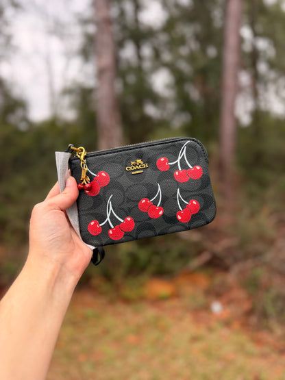 Wristlet Wallets