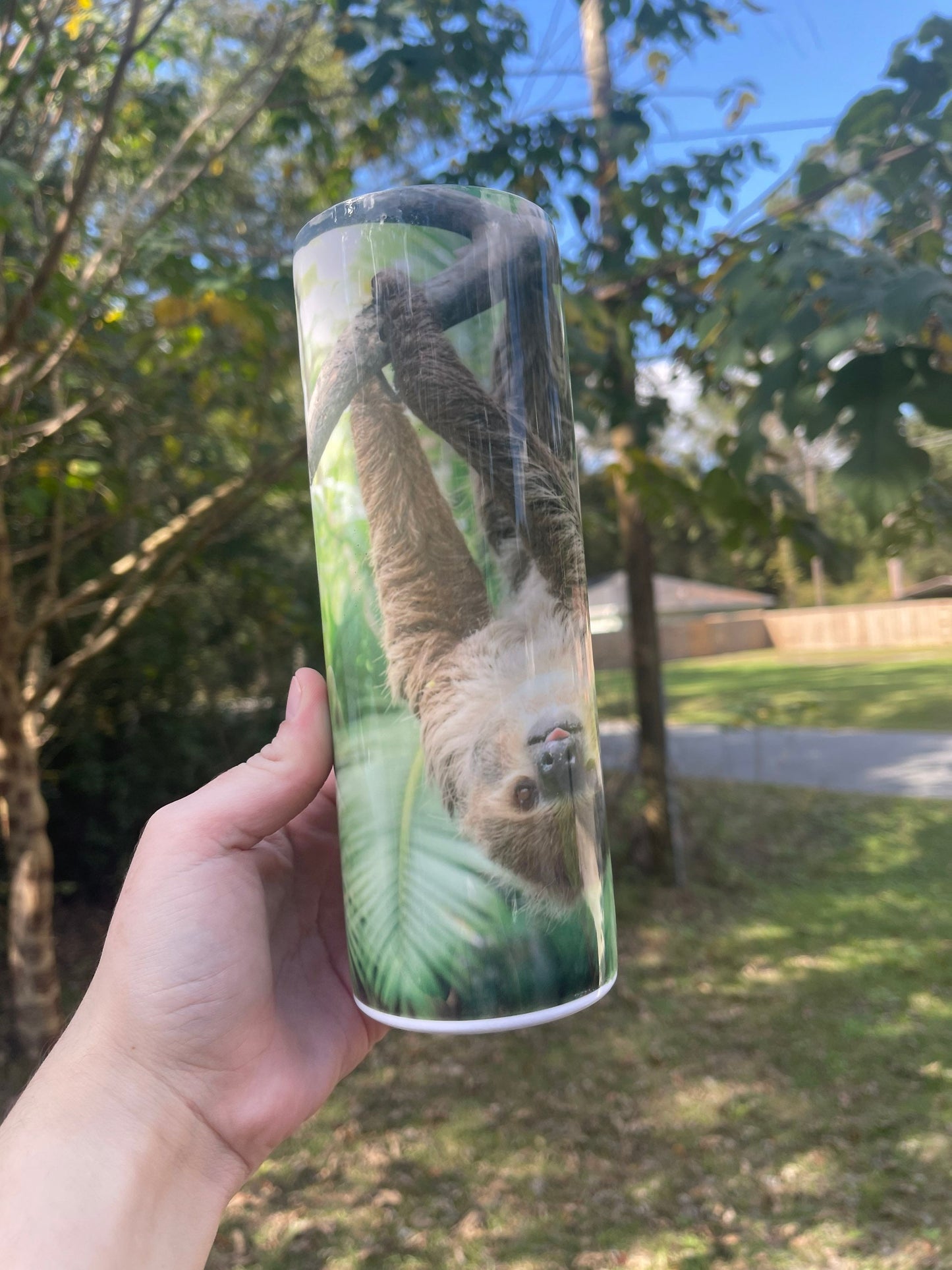 Sloth lovers upside down sloth real HD 20oz skinny tumbler