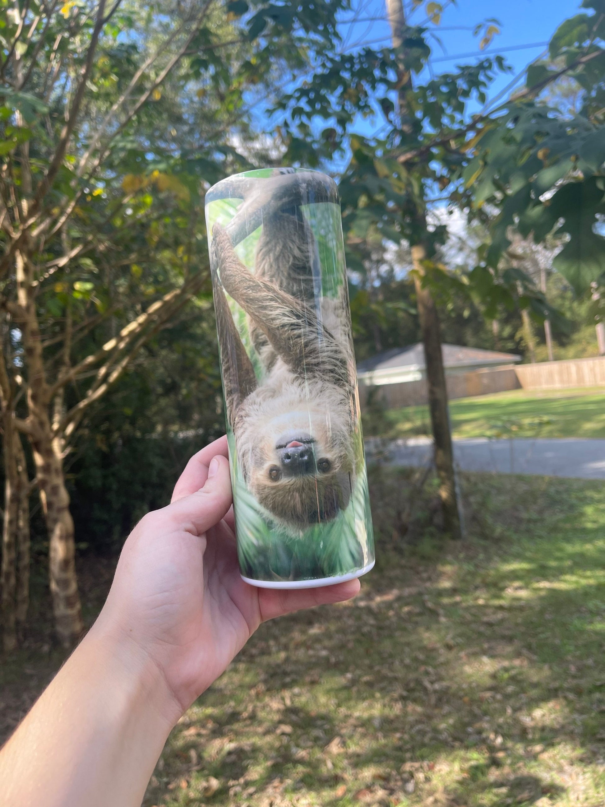 Sloth lovers upside down sloth real HD 20oz skinny tumbler